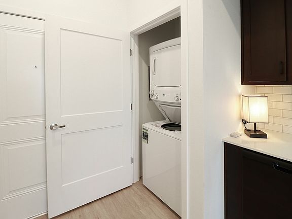 SOSL_! Beroom Laundry