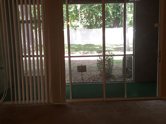5th image of 4229 Key Thatch Dr