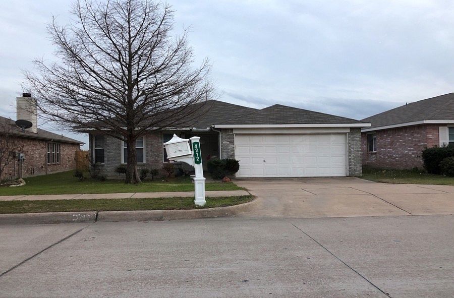 1st image of 4212 Gladney Ln