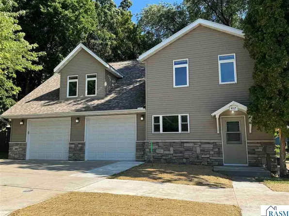 417 W Pine St, Saint Peter, MN 56082