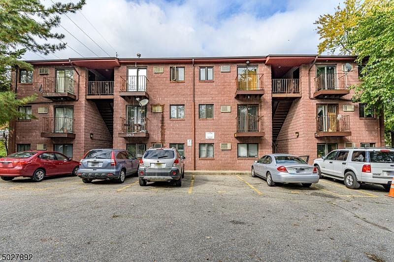 1st image of 353-359 Marshall St #1D