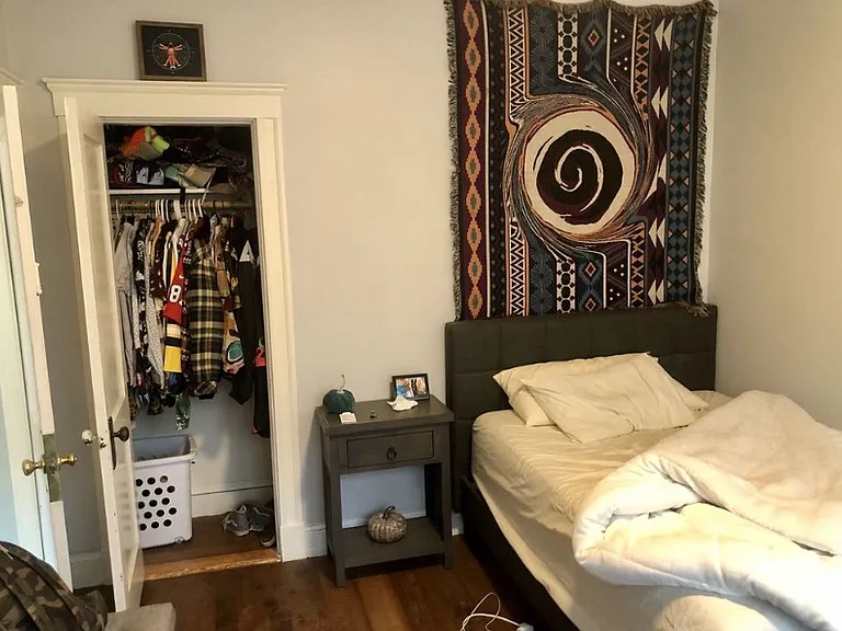 318 Summit Ave #10 — Photo 2