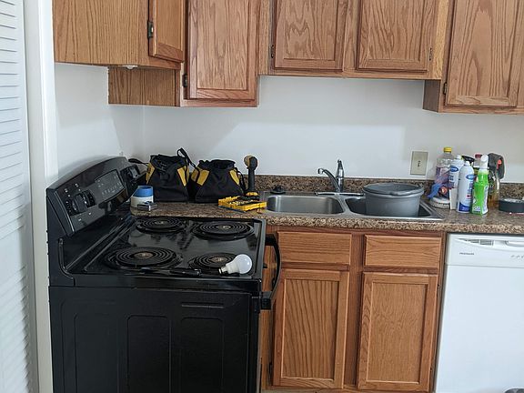 4th image of 1347 E Fort Union Blvd APT 1