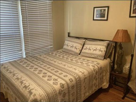 3rd image of 3431 McFarlin Blvd APT D