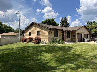 4173 S 14th St, Milwaukee, WI 53221