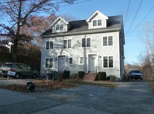 102-104 Pond St, South Attleboro, MA 02703