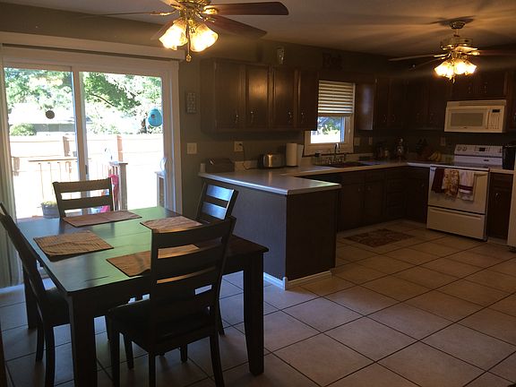 Open Kitchen