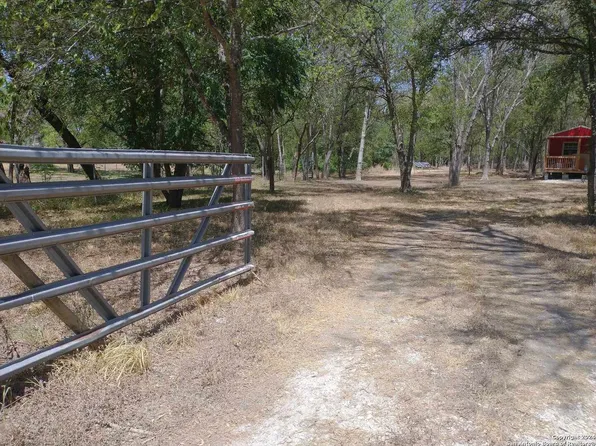 10252 Obrien Rd LOT 1-B, Atascosa, TX 78002