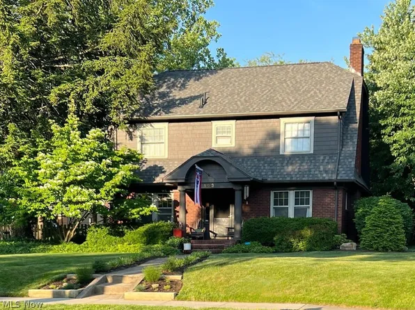 103 Castle Blvd, Akron, OH 44313