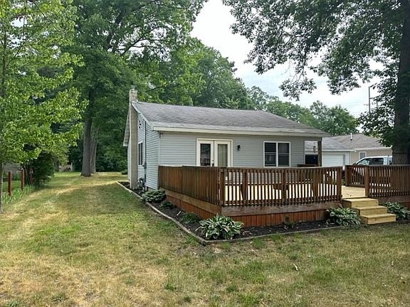 2nd image of 19050 Cherry Ave