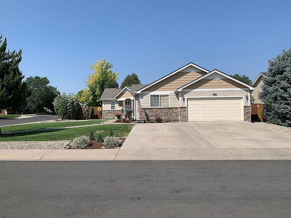 2nd image of 240 Tartan Dr