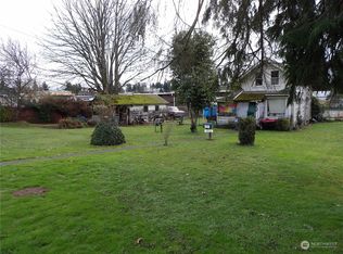 2137 7th St, Bremerton, WA 98312