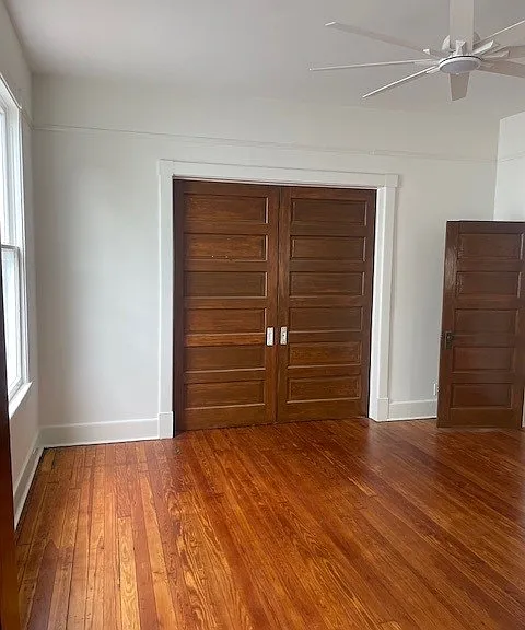 718 E Henry St — Photo 17