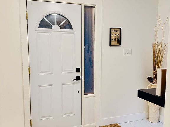 3rd image of 51 Paulander Dr #51