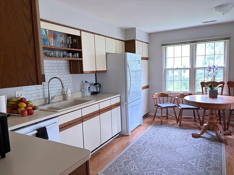 318 Dunham Place Cmns #318 — Photo 7