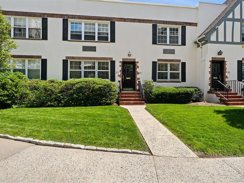 1st image of 20 Lake Avenue #20