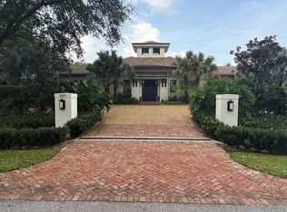 8267 Native Dancer Rd E, Palm Beach Gardens, FL 33418