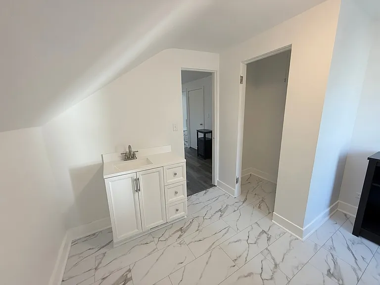 3251 N Osage Ave #2 — Photo 23