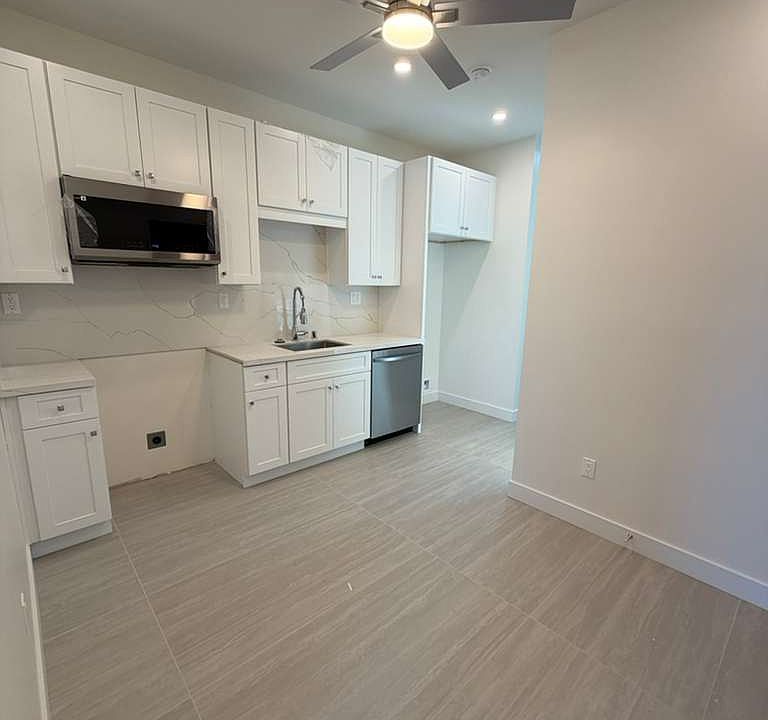 1st image of 3328 Altadena Ave Unit 103