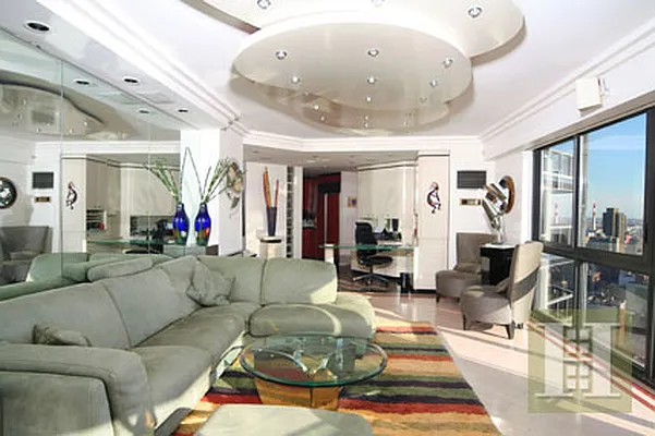Sold by Halstead Real Estate | media 2
