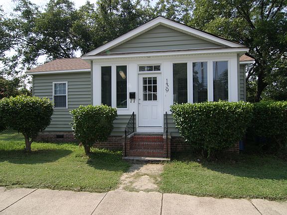 2nd image of 139 Blair Ave