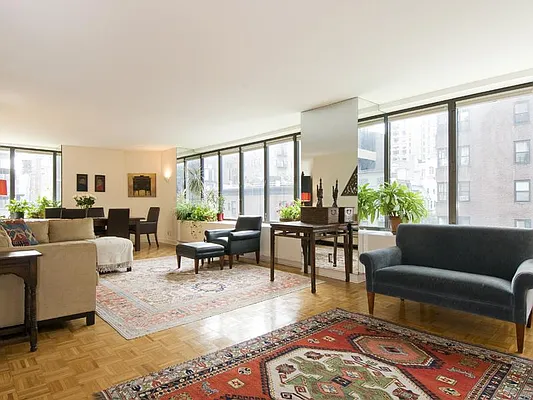 Sold by Sotheby's International Realty | media 8