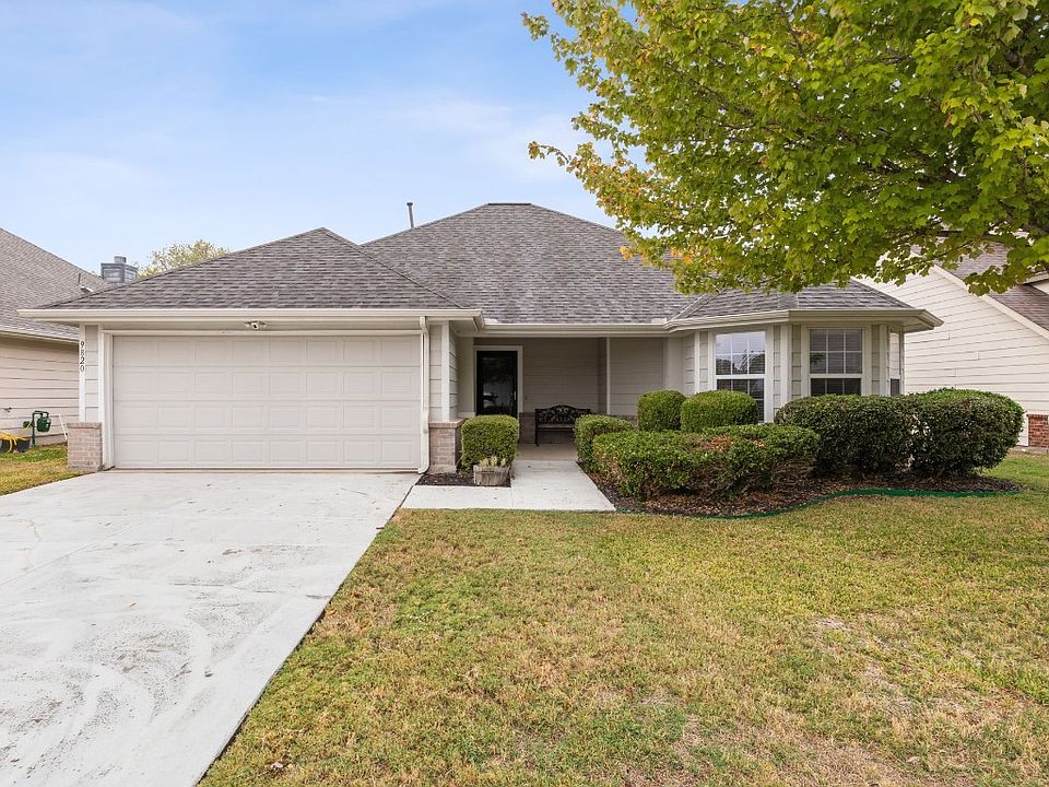 1st image of 9820 Tanglebrush Dr