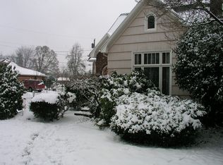 3236 SE Johnson Creek Blvd, Portland, OR 97222