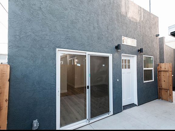2nd image of 4514 33rd St