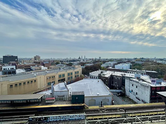 Rented by Oxford Property Group | media 24