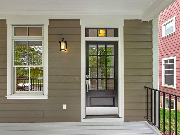 5th image of 276 Claremont Ln