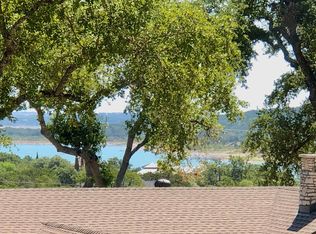 118 N Middle Ln, Canyon Lake, TX 78133