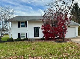 204 Rye Beach Rd, Huron, OH 44839