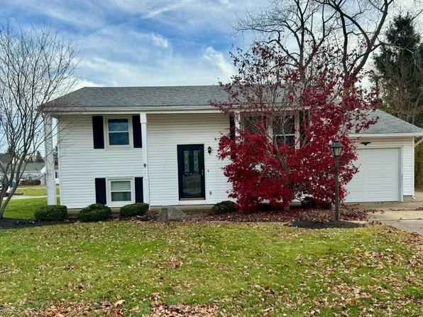 204 Rye Beach Rd, Huron, OH 44839