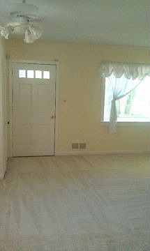 5th image of 6901 Hutchison St