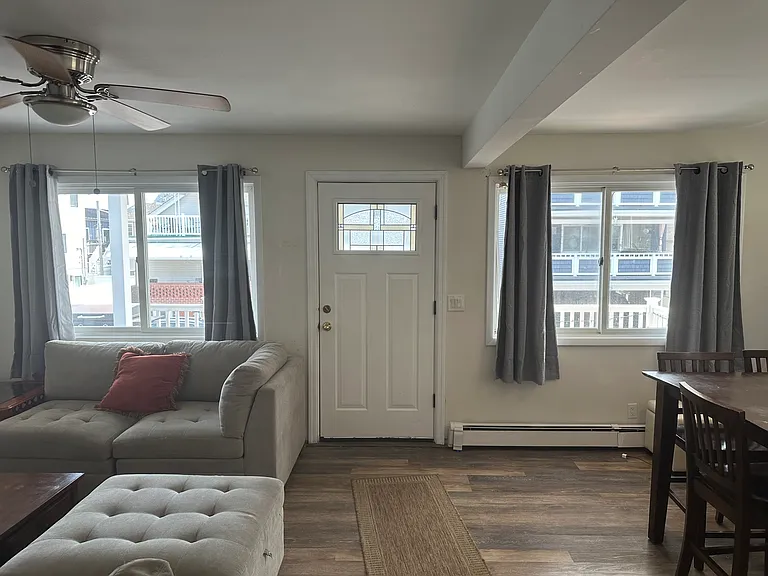 31 Illinois Ave #1 — Photo 7
