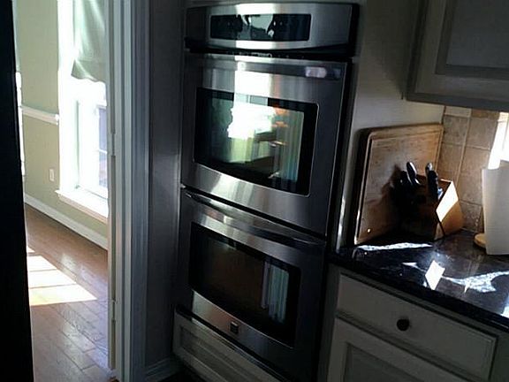 2nd image of 845 Cheshire Dr