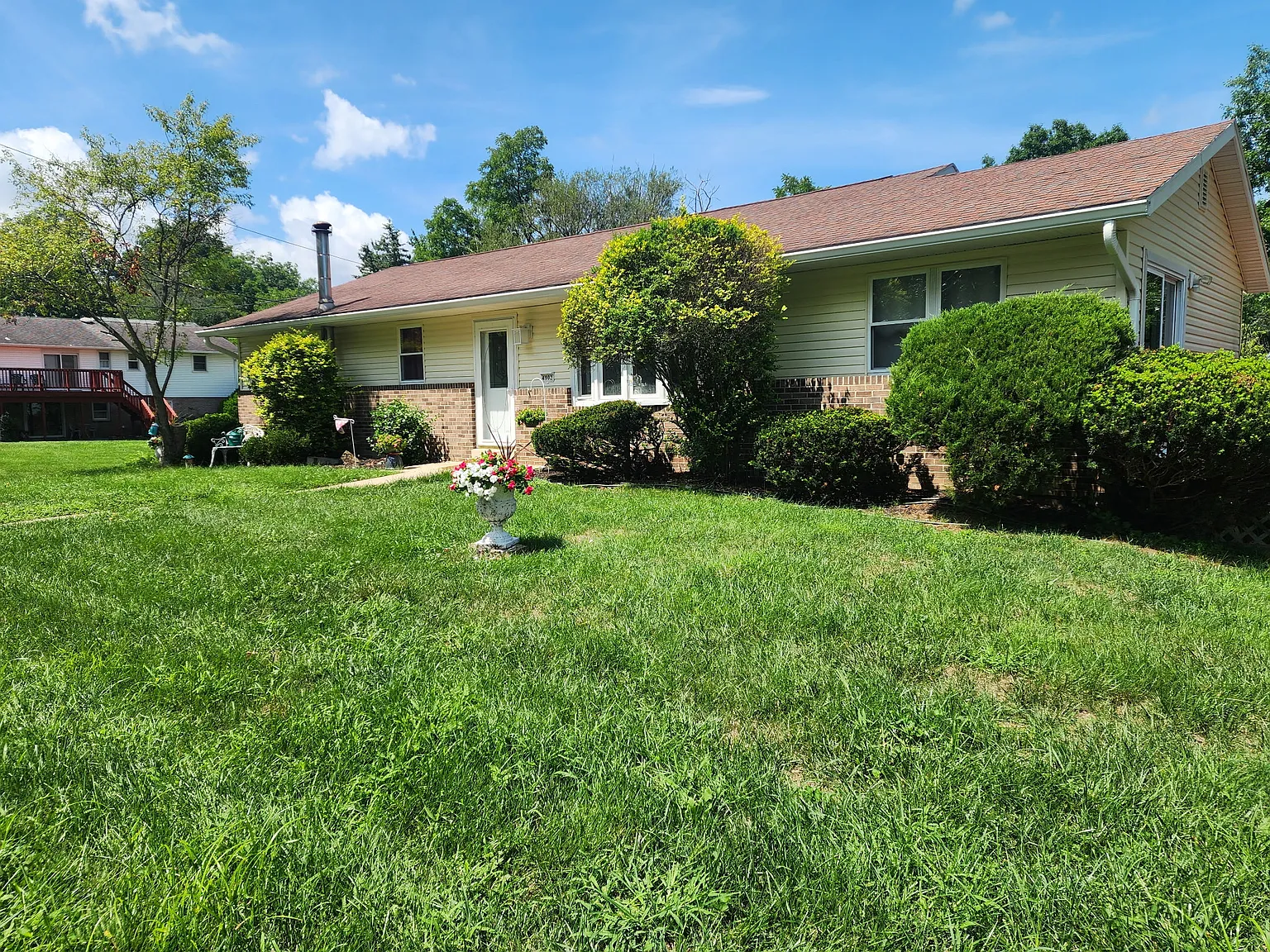 4902 Creek Drive - 1 — Photo 2