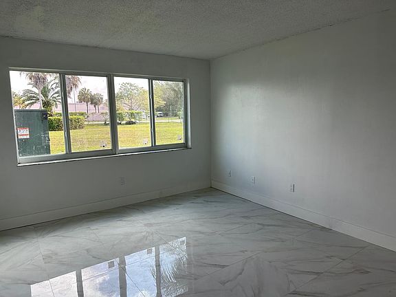 2nd image of 14840 Naranja Lakes Blvd #C1