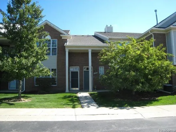 1840 Flagstone Cir #1, Rochester, MI 48307
