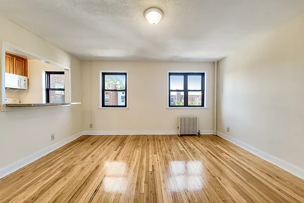 Rented by Revona Properties | media 1