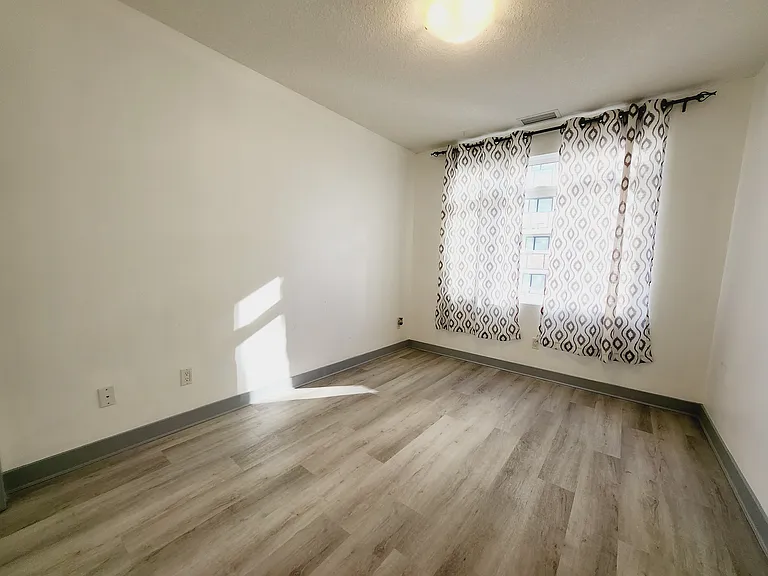 710-5151 Windermere Blvd SW #710 — Photo 16