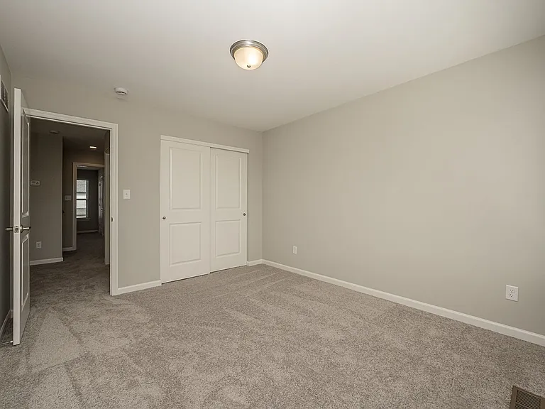 33 Wingtip Ct — Photo 24