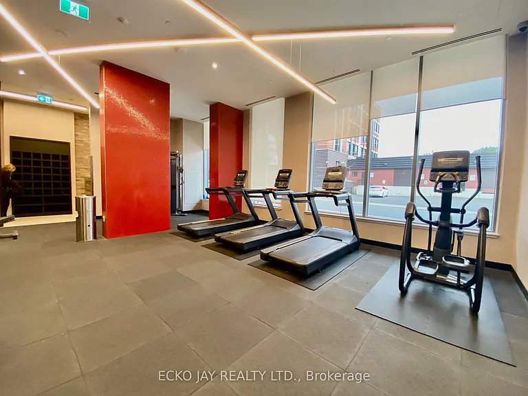 212 King William St #903 — Photo 25