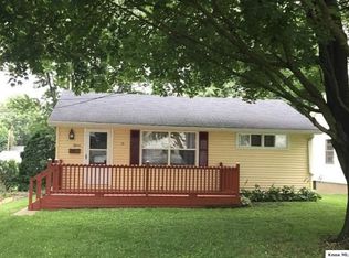15 Parrott St, Mount Vernon, OH 43050