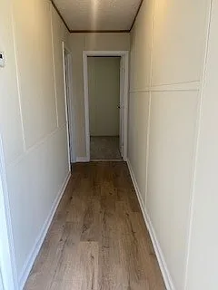 721 Trevor Ln — Photo 3