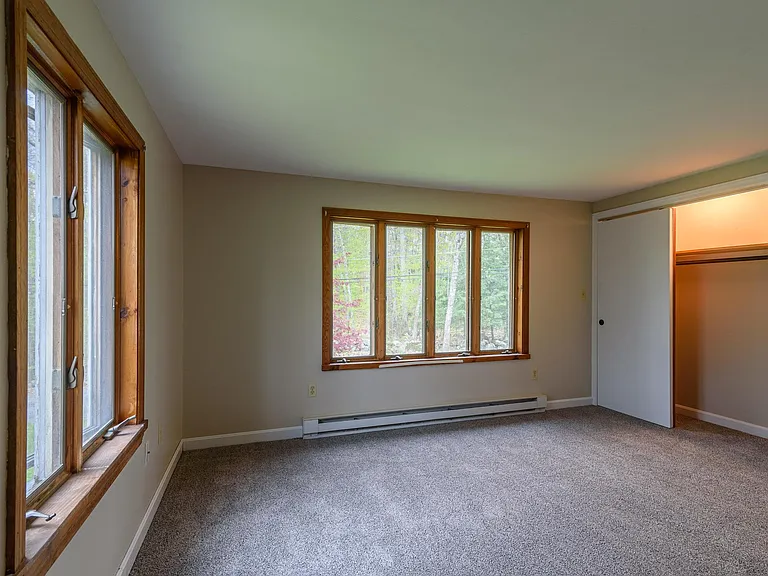 19 Stagecoach Rd — Photo 17
