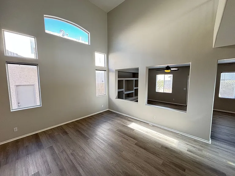10413 Orange Port Ct — Photo 5