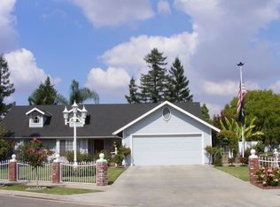 8441 N Calaveras St, Fresno, CA 93711