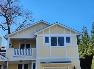 8004 Kentbury Dr, Bethesda, MD 20814